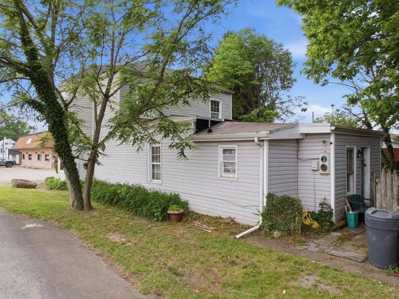 306 S Pleasant Street, Georgetown, OH 45121 Photo 8