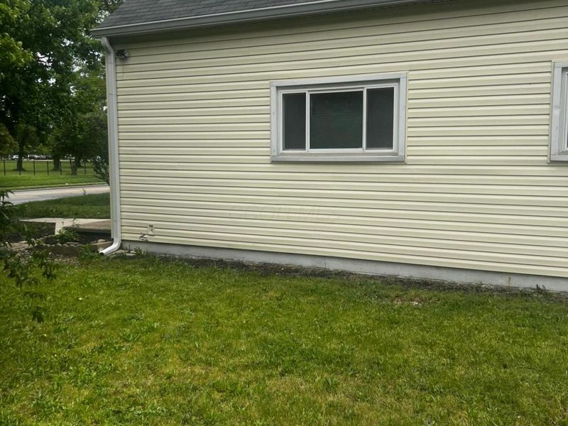 1719 Sullivant Avenue , Columbus, OH 43223 Photo 3