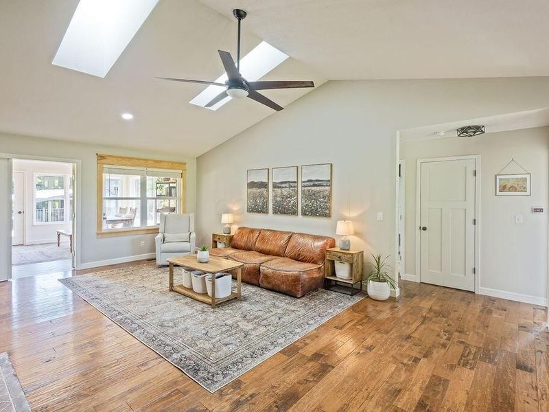7253 Township Road 119, Fredericktown, OH 43019 Photo 13