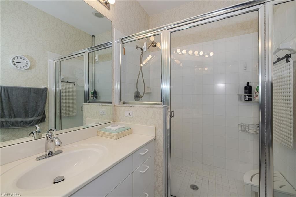 200 Vintage Cir , Unit 103, Naples, FL 34119 Photo