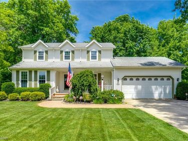 2705 Calais Drive, Stow, OH 44224