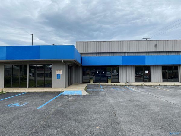 1401 6th Avenue, Decatur, AL 35601