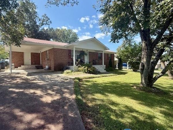 1518 Logan Street SW, Cullman, AL 35055