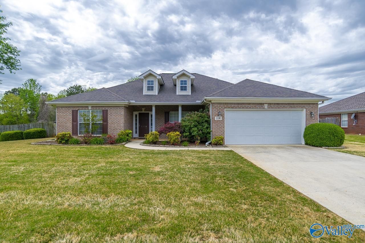 114 Liverpool Drive, Madison, AL 35758 Main Photo