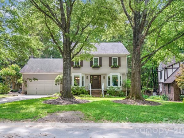 7022 Rocky Falls Road, Charlotte, NC 28211