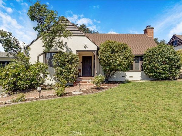 2151 N Altadena, Altadena, CA 91001