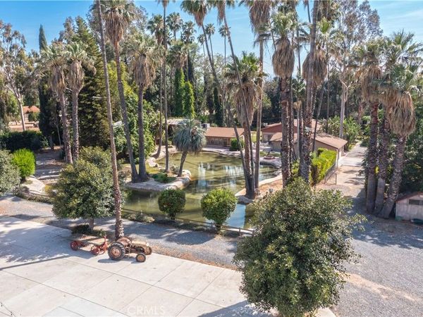 2083 Grace, Riverside, CA 92504