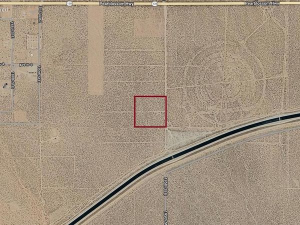 195 Th Street East & Avenue W-8, Palmdale, CA 93591