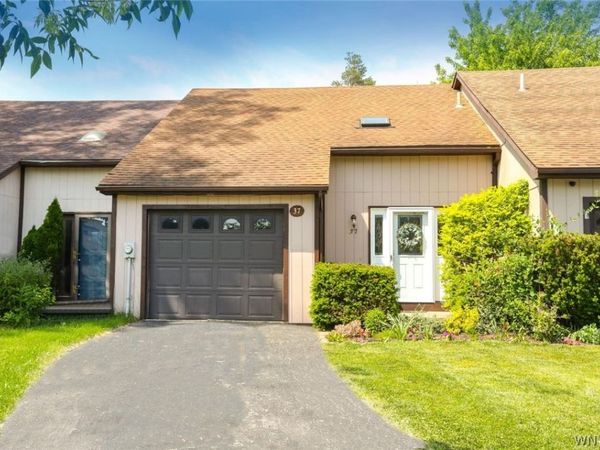 37 Robin Road , Buffalo, NY 14228