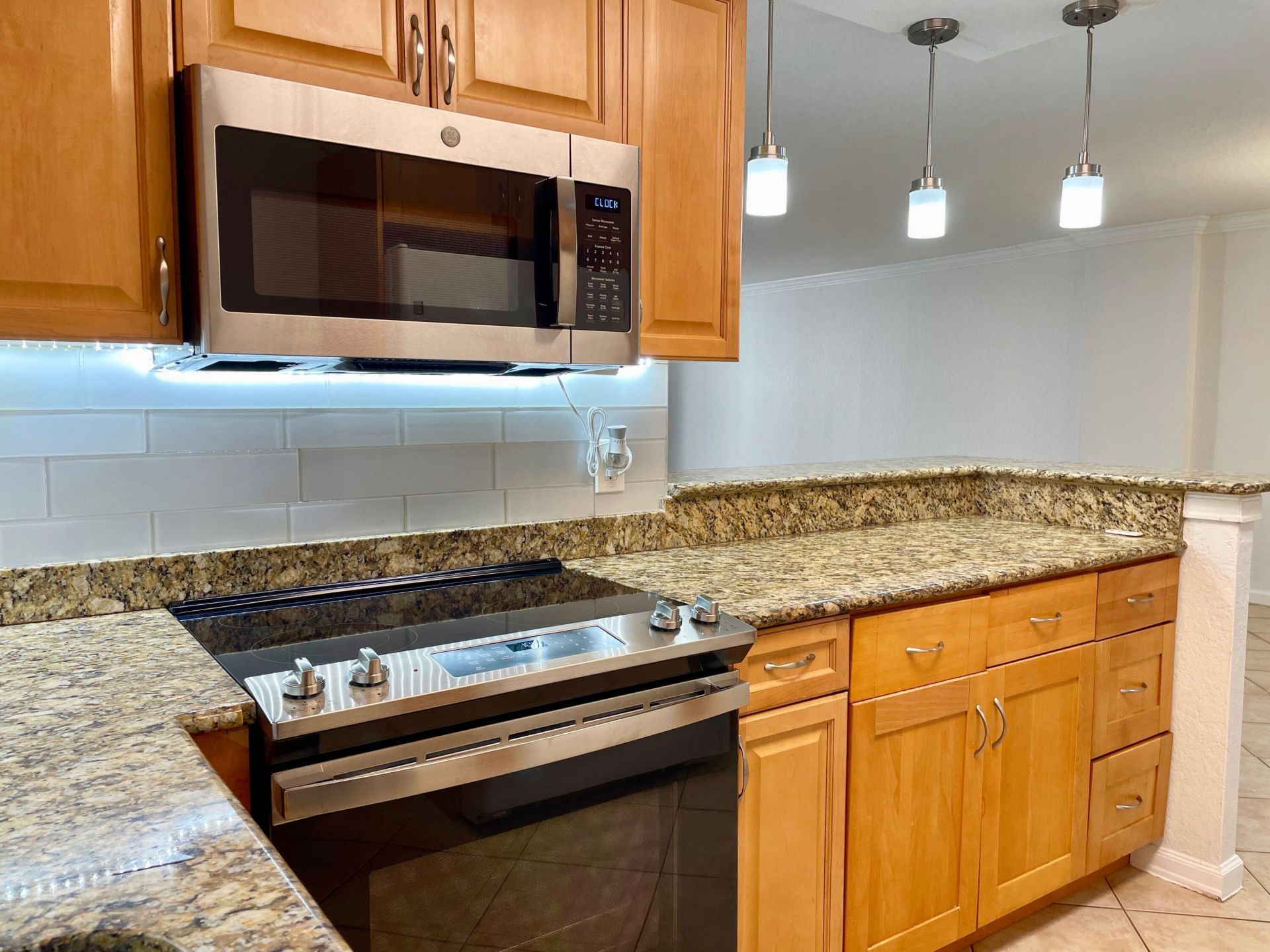 1000 Spanish River Road, Unit 2n, Boca Raton, FL 33432 Photo