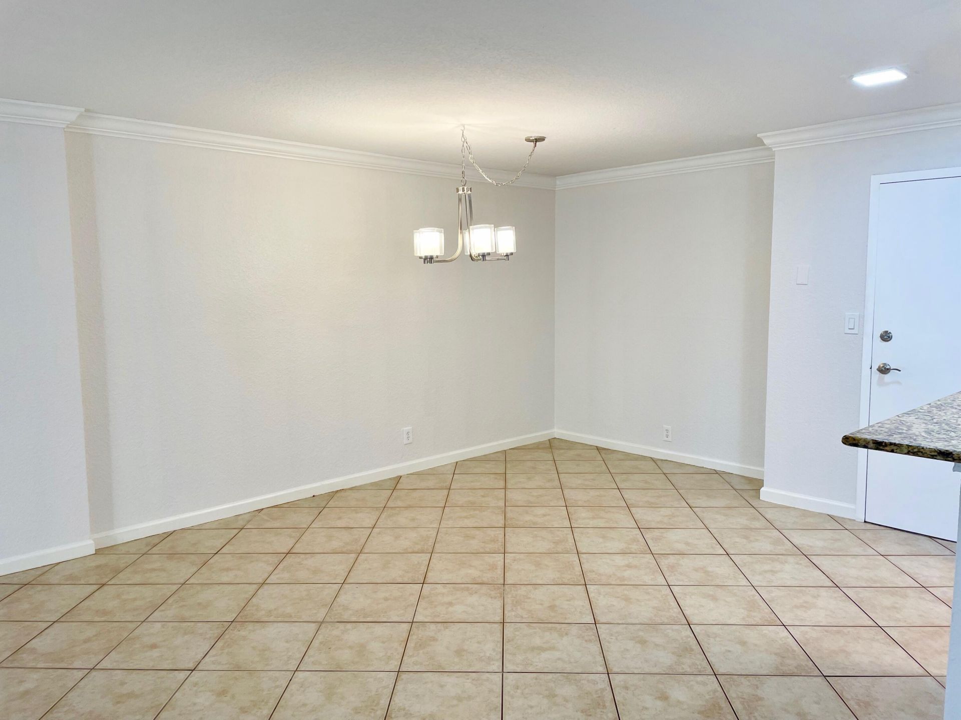 1000 Spanish River Road, Unit 2n, Boca Raton, FL 33432 Photo