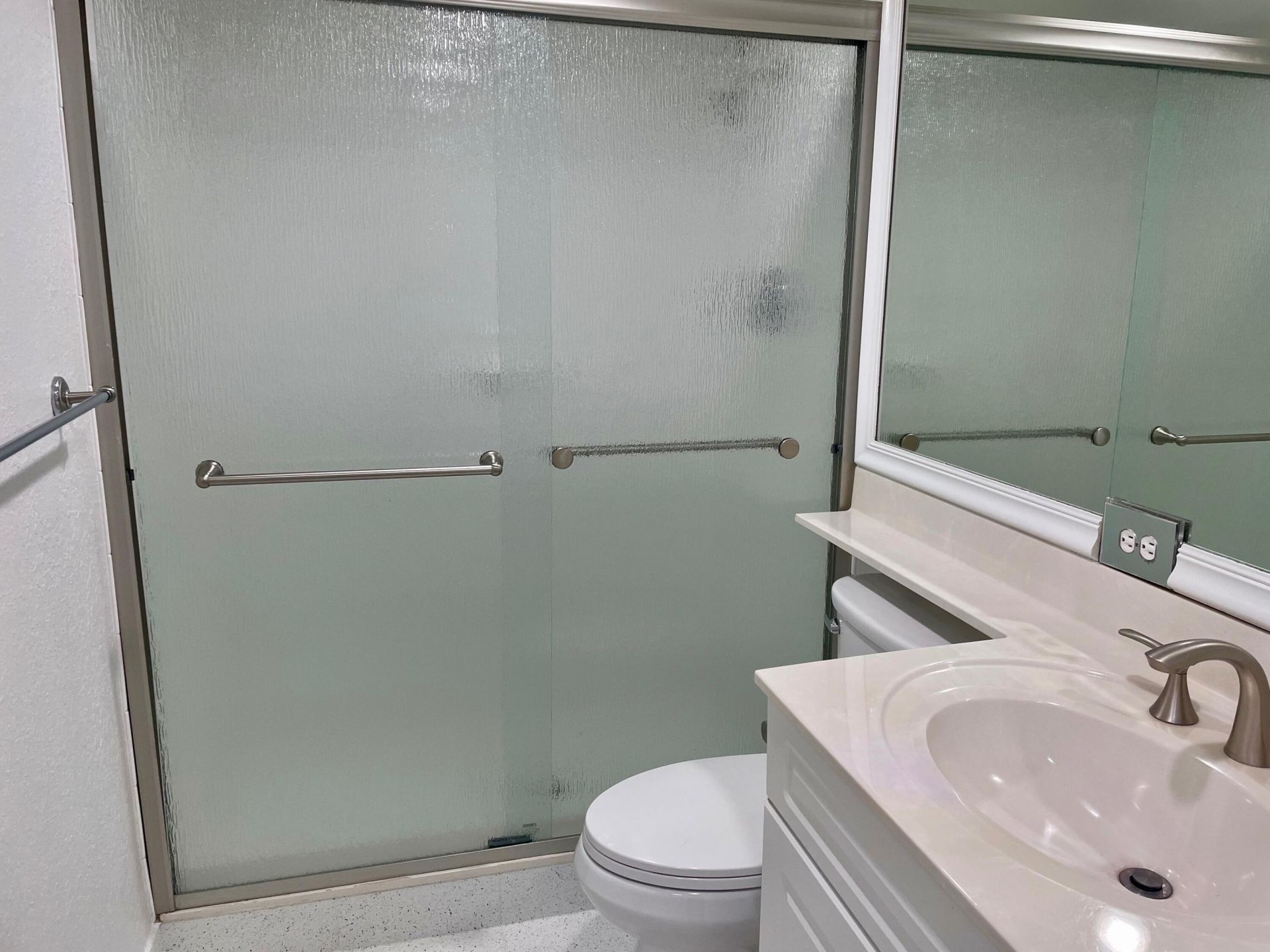 1000 Spanish River Road, Unit 2n, Boca Raton, FL 33432 Photo