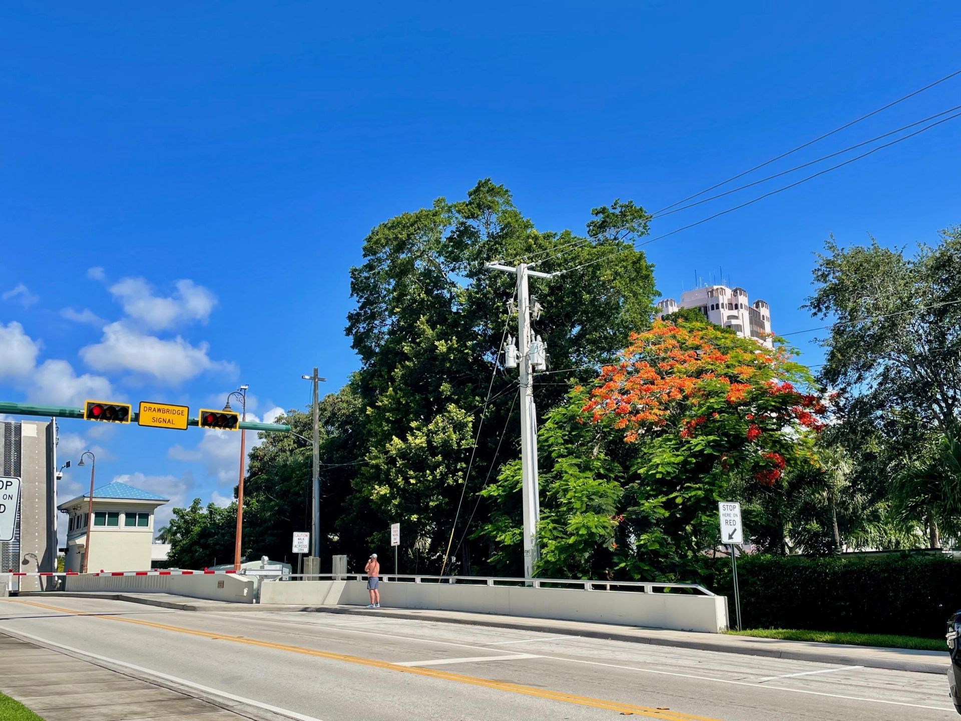 1000 Spanish River Road, Unit 2n, Boca Raton, FL 33432 Photo
