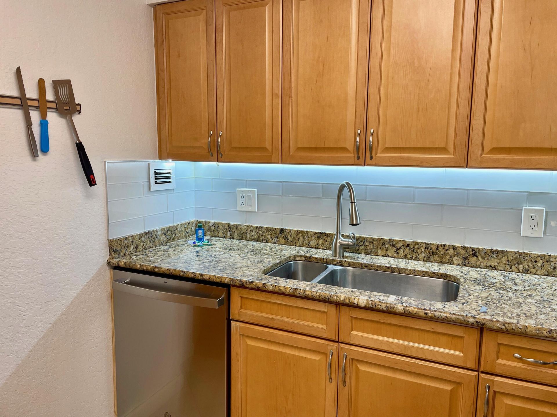 1000 Spanish River Road, Unit 2n, Boca Raton, FL 33432 Photo