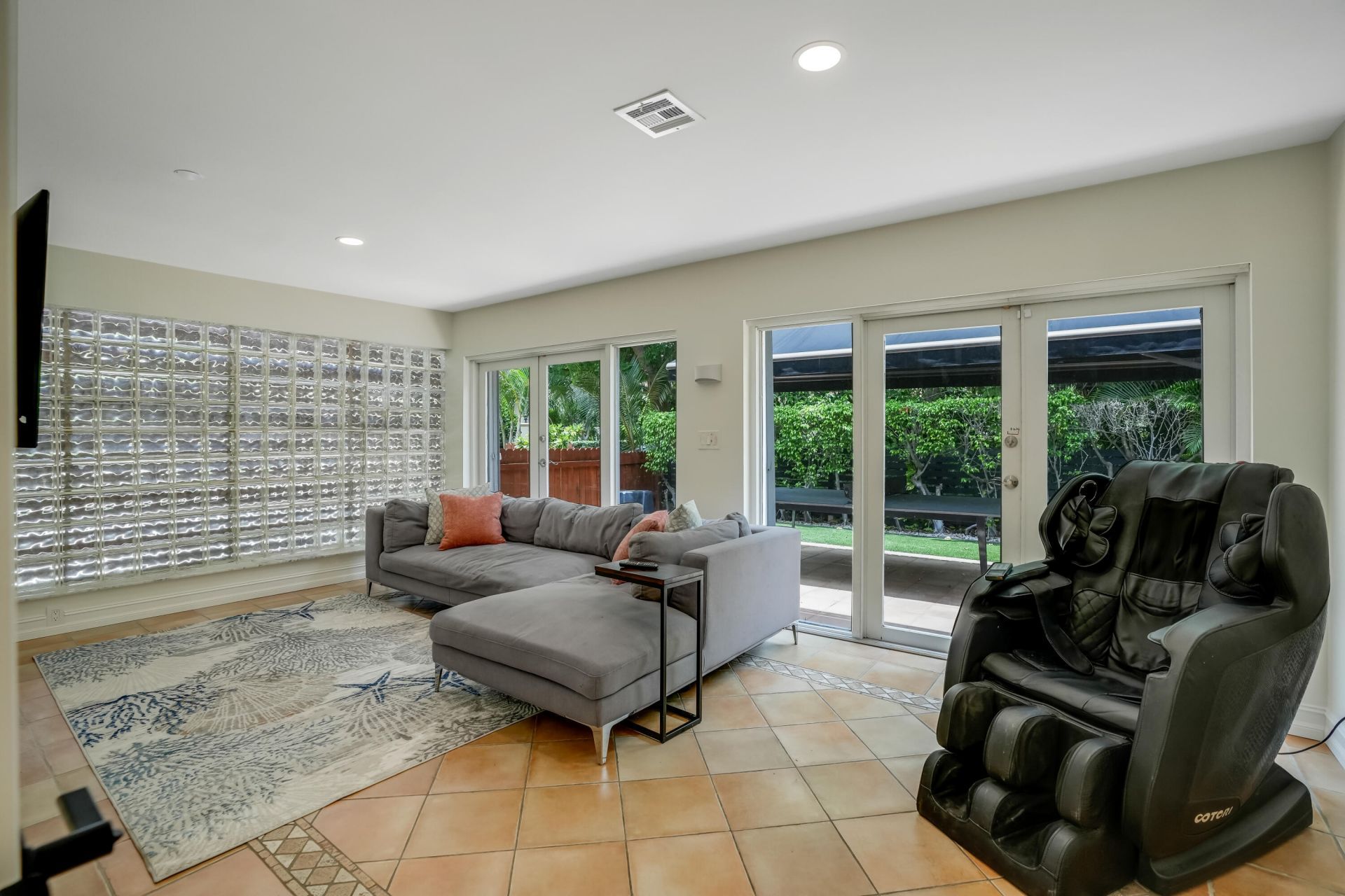 2400 N Riverside Drive, Pompano Beach, FL 33062 Photo