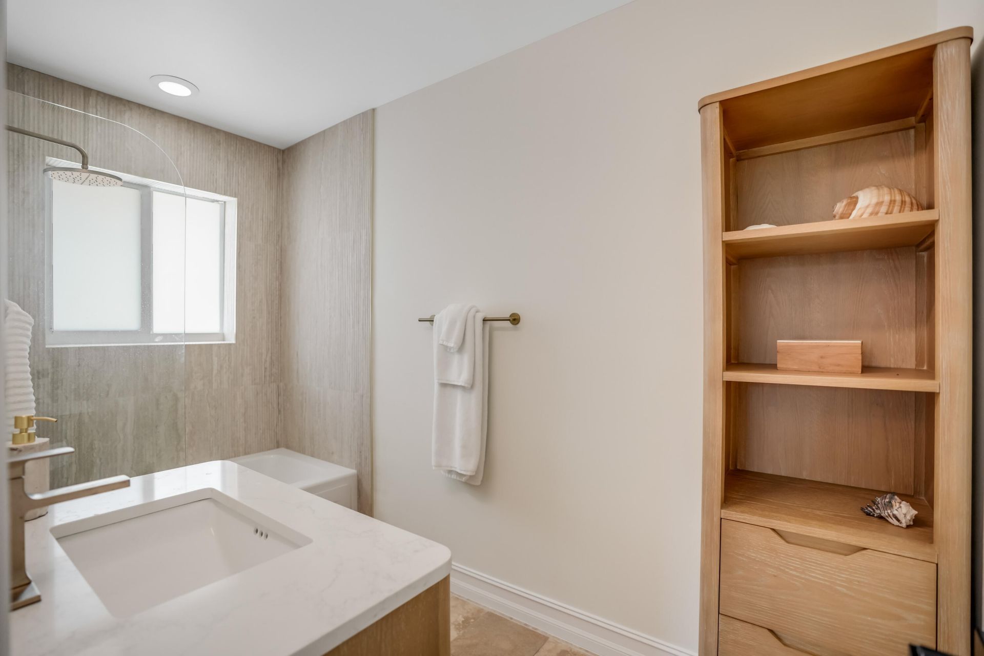 2400 N Riverside Drive, Pompano Beach, FL 33062 Photo