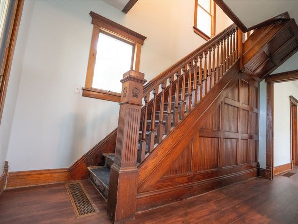 611 Maple Street, Dexter, IA 50070