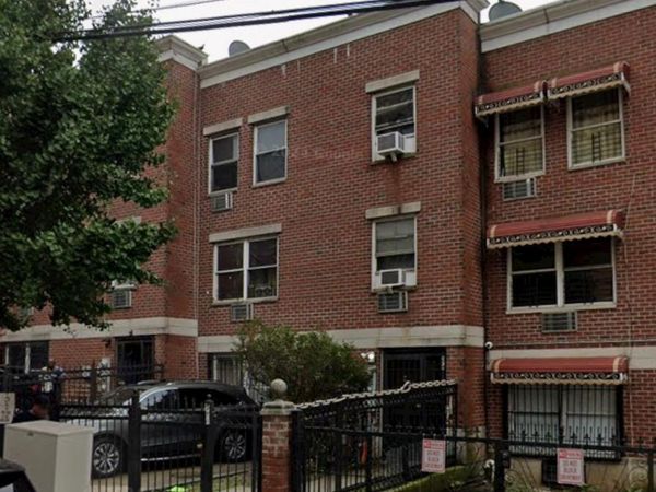 574 E 170th Street , Bronx, NY 10456