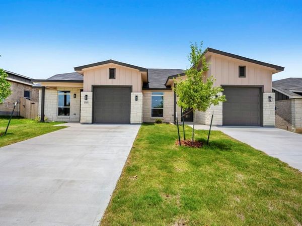 1305 Lone Pine Way, Killeen, TX 76543