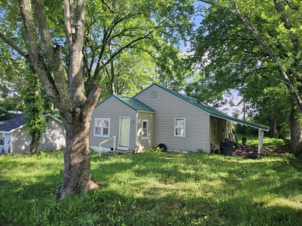400 E Garfield Avenue, Ava, MO 65608