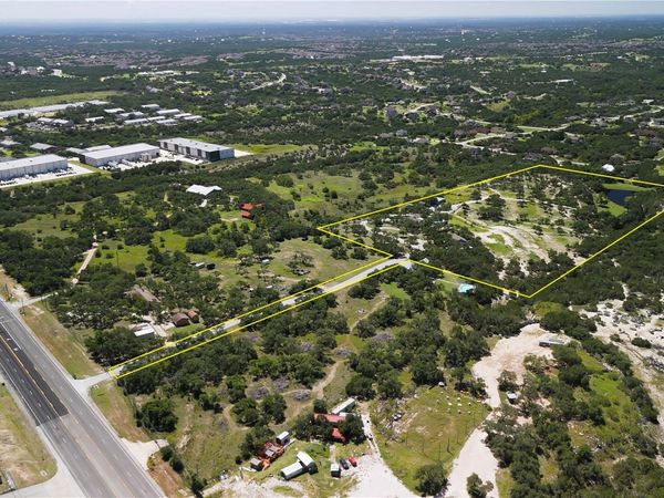 110 Longhorn LN , Dripping Springs, TX 78620
