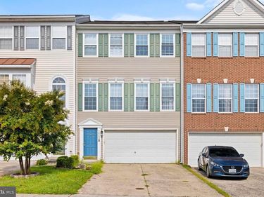 18489 SIERRA SPRINGS SQUARE , LEESBURG, VA 20176
