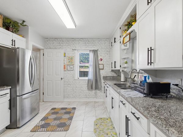 717 Forest Street, Kenyon, MN 55946