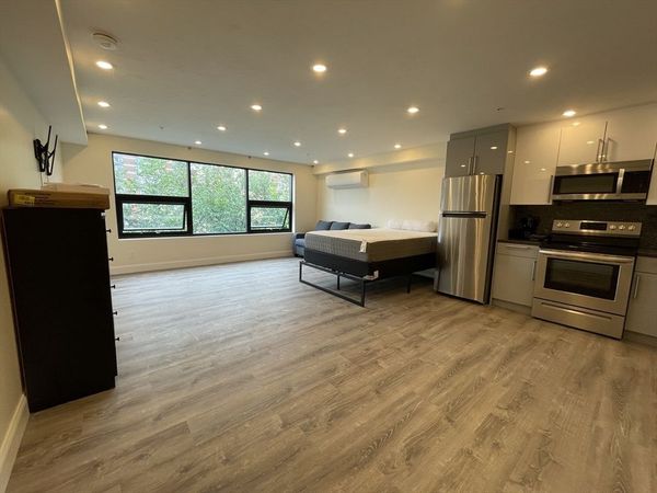 1028 Commonwealth Ave, Unit 305, Boston, MA 02215
