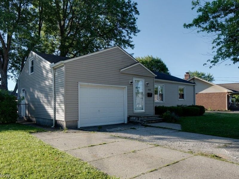 1211 Jakse Drive , Eastlake, OH 44095 Photo 3