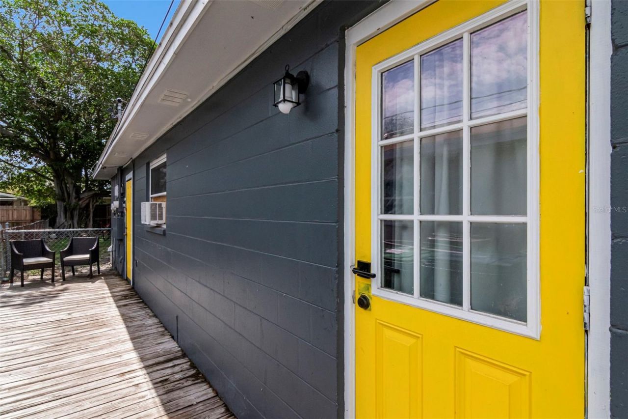 6608 S Faul Street , Unit A & B, Tampa, FL 33616 Photo