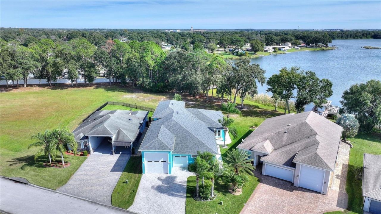 381 Nolane Lane, Polk City, FL 33868 Photo