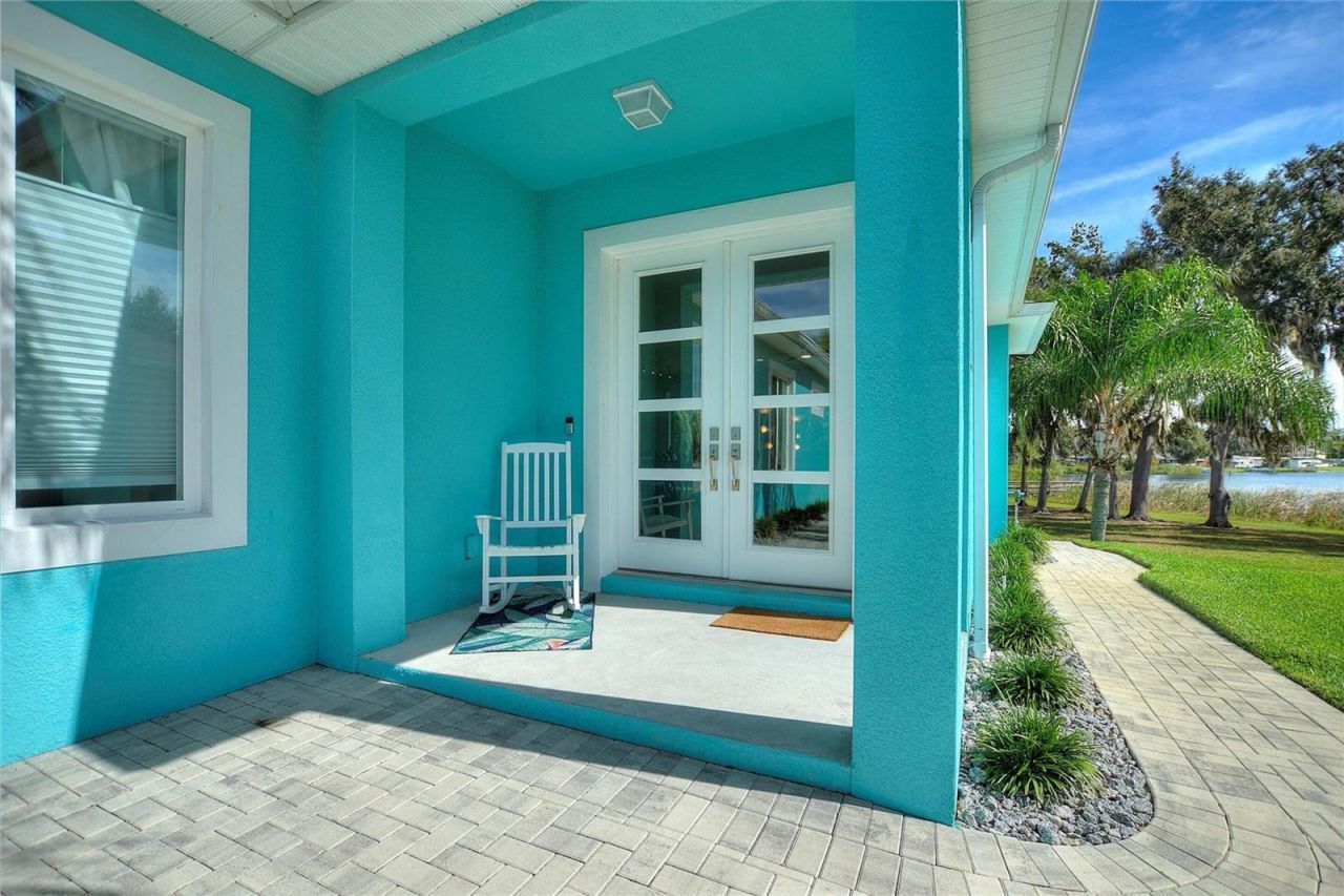 381 Nolane Lane, Polk City, FL 33868 Photo