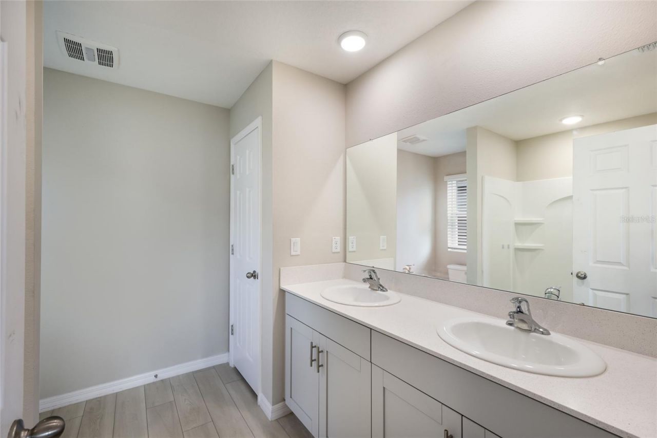 7627 Twinleaf Terrace , Parrish, FL 34219 Photo