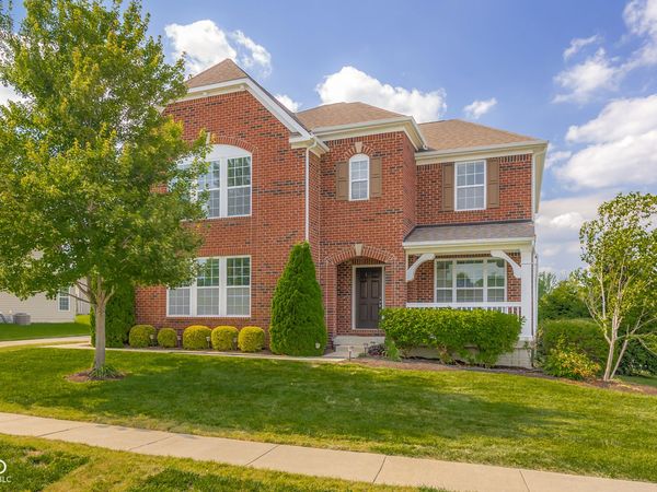 6972 Pinnacle Drive , Columbus, IN 47201