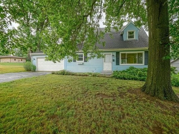 943 N Crest Court, BYRON, IL 61010