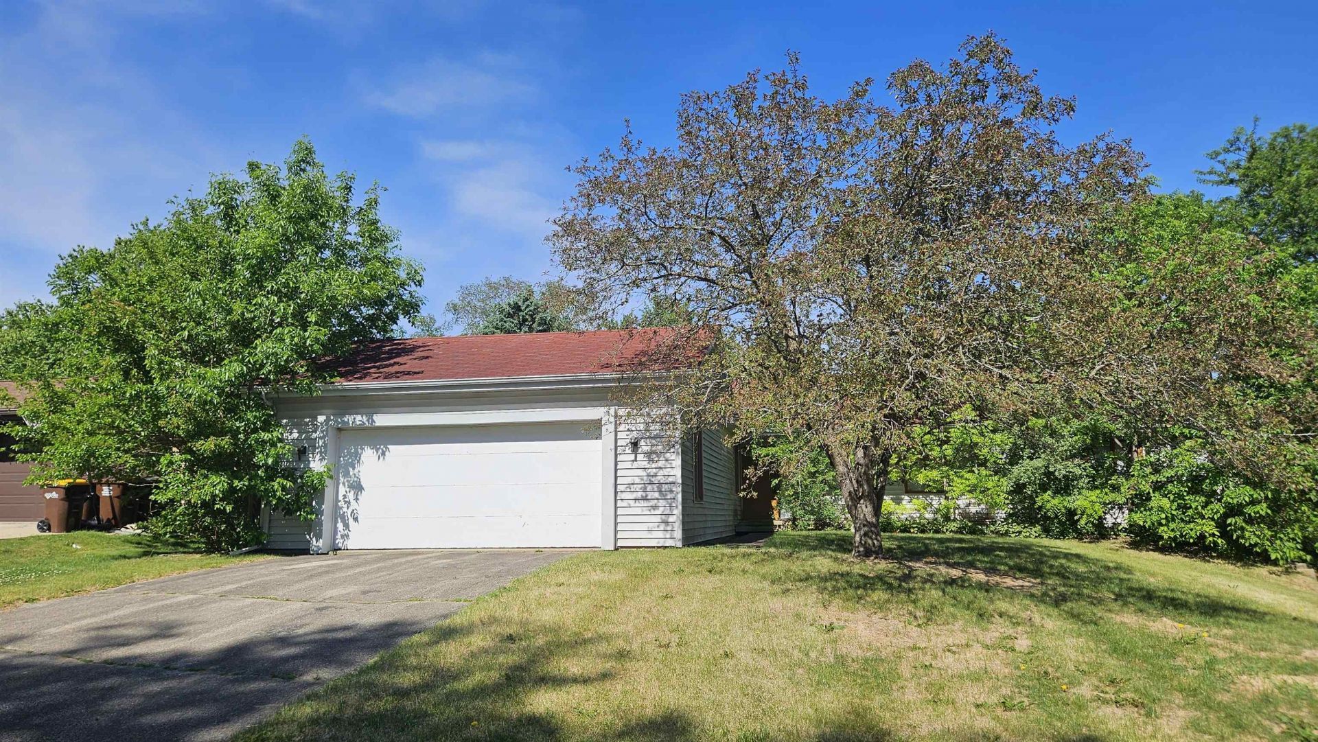 2902 Hanford Drive, Rockford, IL 61114 Main Photo