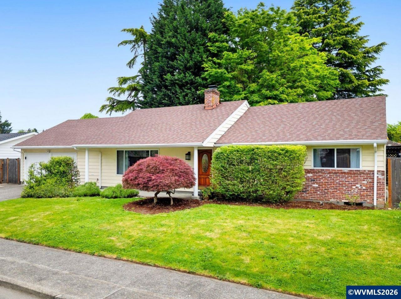 7470 SW Hillcrest Pl, Beaverton, OR 97008 Main Photo