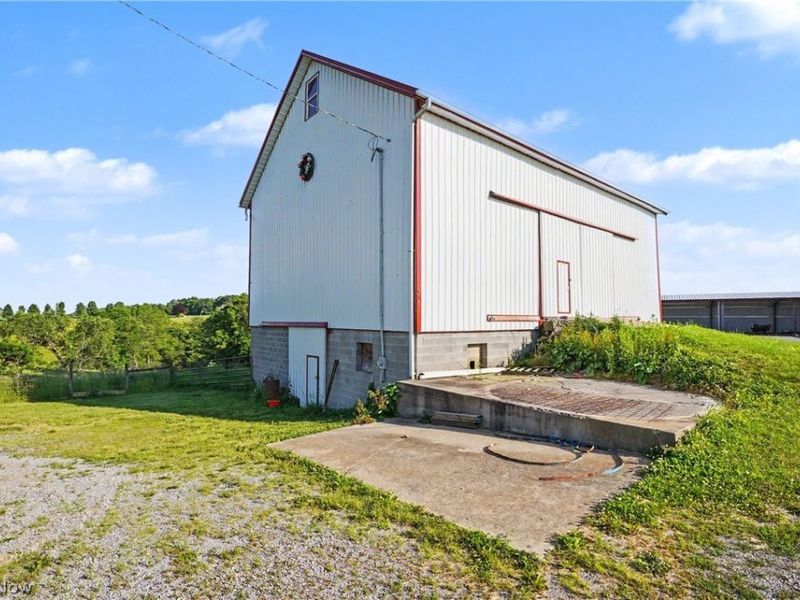 46766 Clarkson Road , Rogers, OH 44455 Photo 10