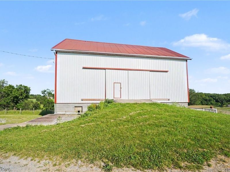 46766 Clarkson Road , Rogers, OH 44455 Photo 8