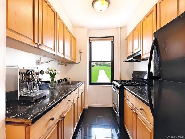 98-50 63 Drive , Unit 1E, Rego Park, NY 11374