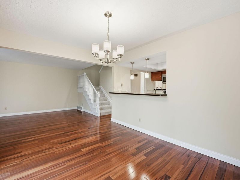 5224 Willow Grove Place N, Dublin, OH 43017 Photo 3