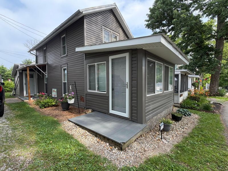 251 Ninth Street , Lancaster, OH 43130 Photo 2