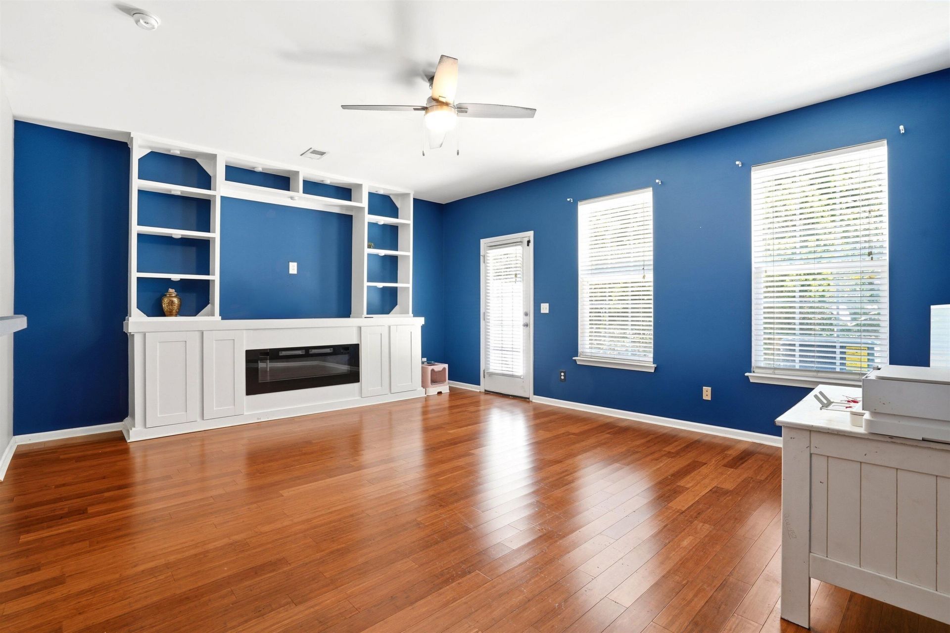 905 Hemingway Circle Photo 16