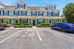 905 Hemingway Circle photo 4