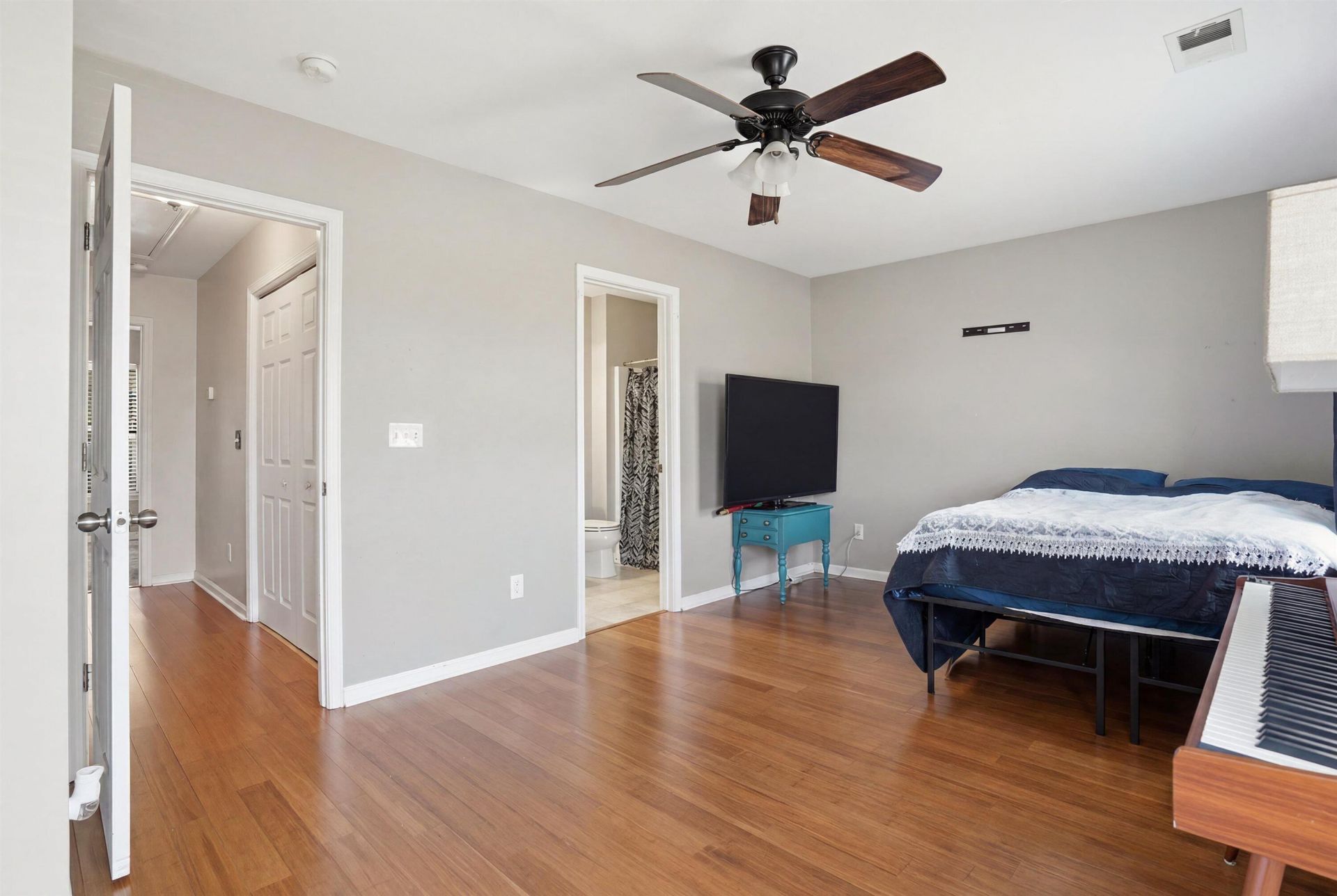 905 Hemingway Circle Photo 23