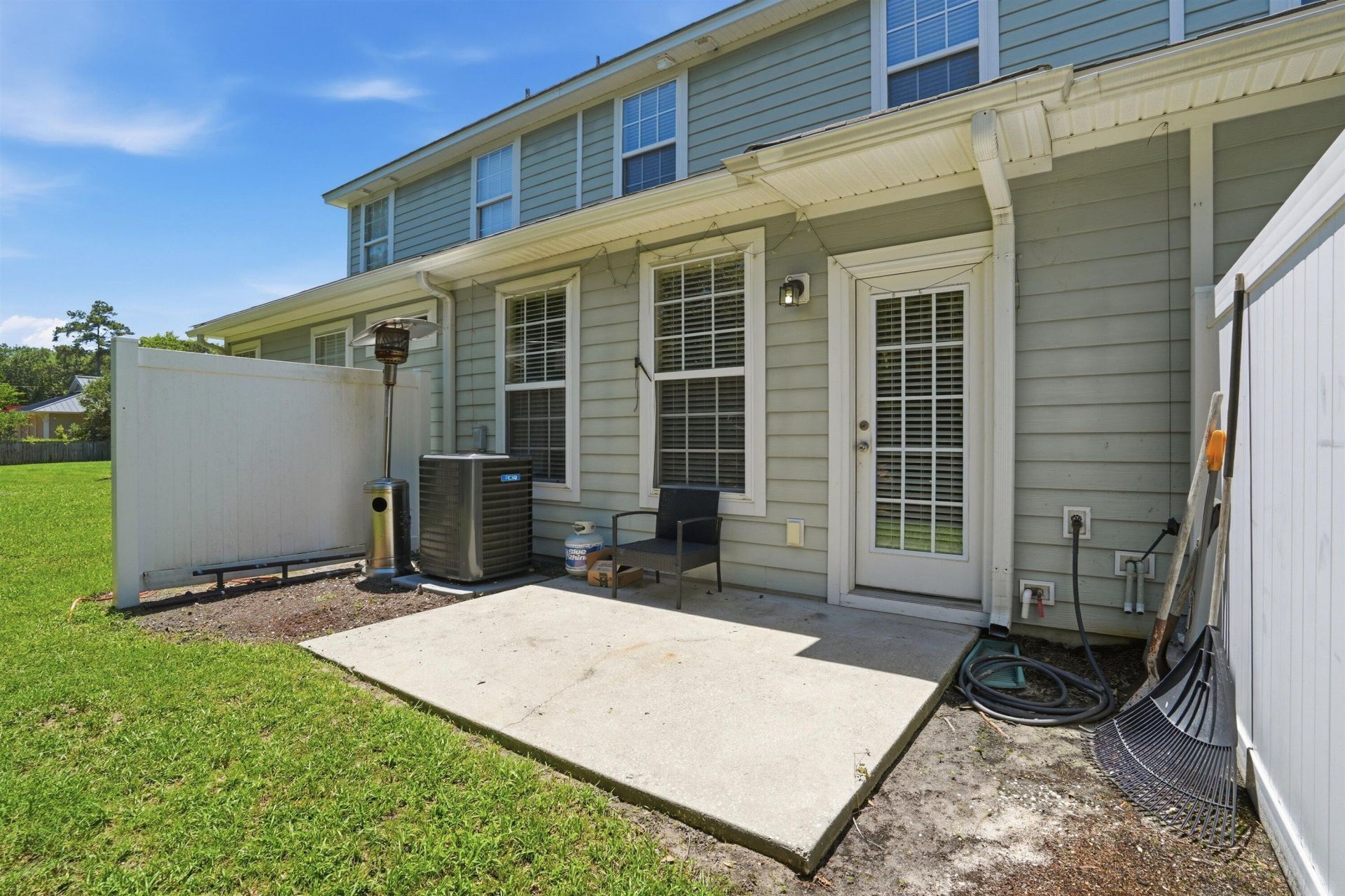 905 Hemingway Circle Photo 25