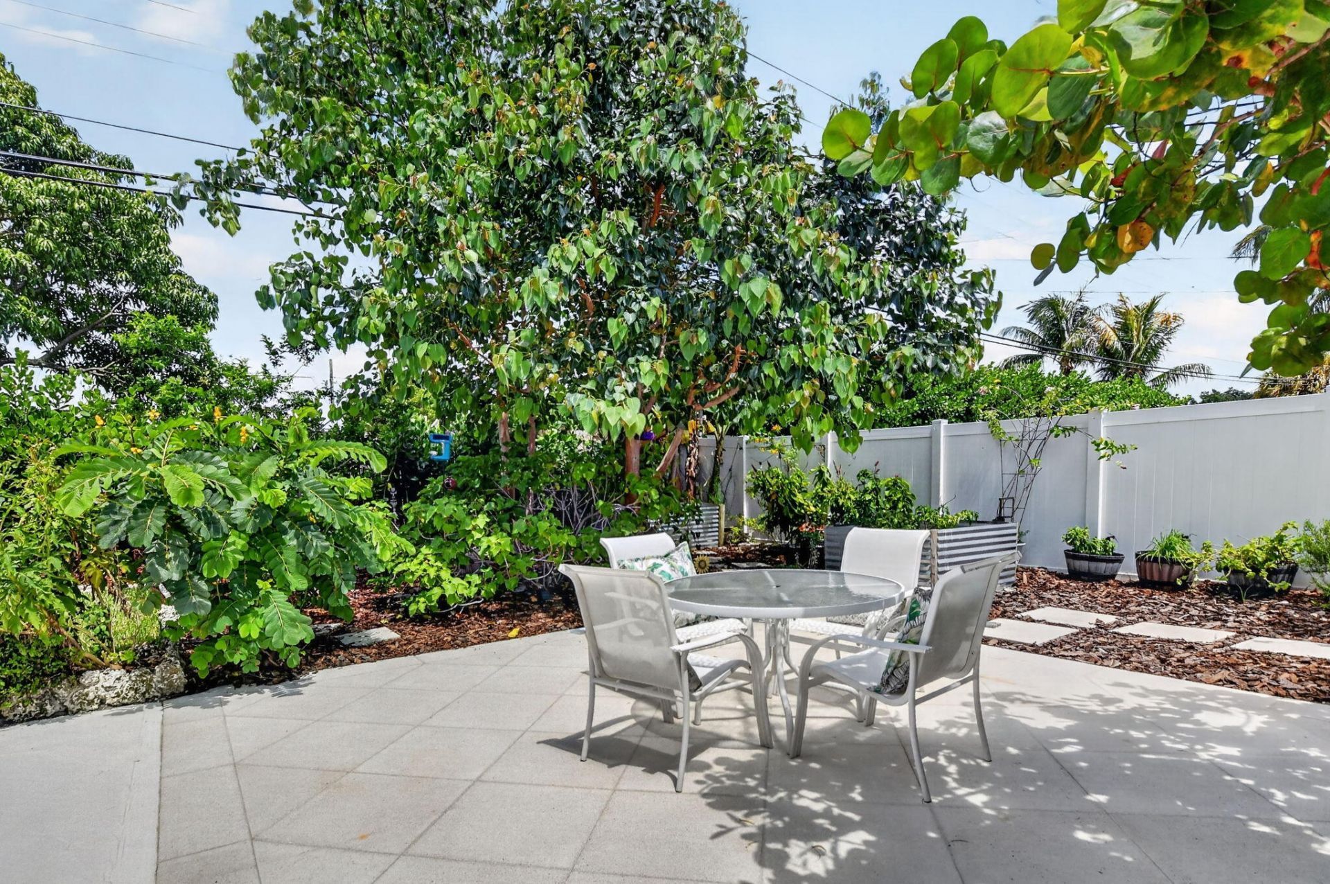 1207 SW 12th Avenue, Boca Raton, FL 33486 Photo