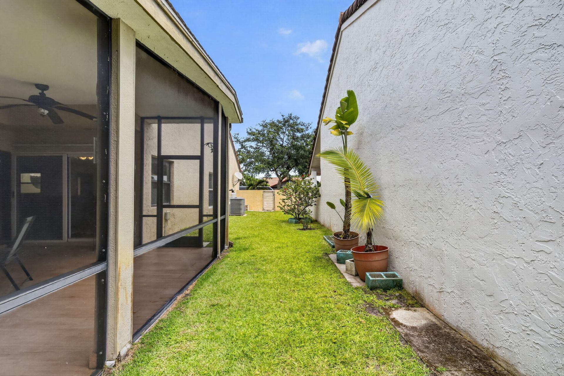 1230 NW 22nd Avenue, Delray Beach, FL 33445 Photo