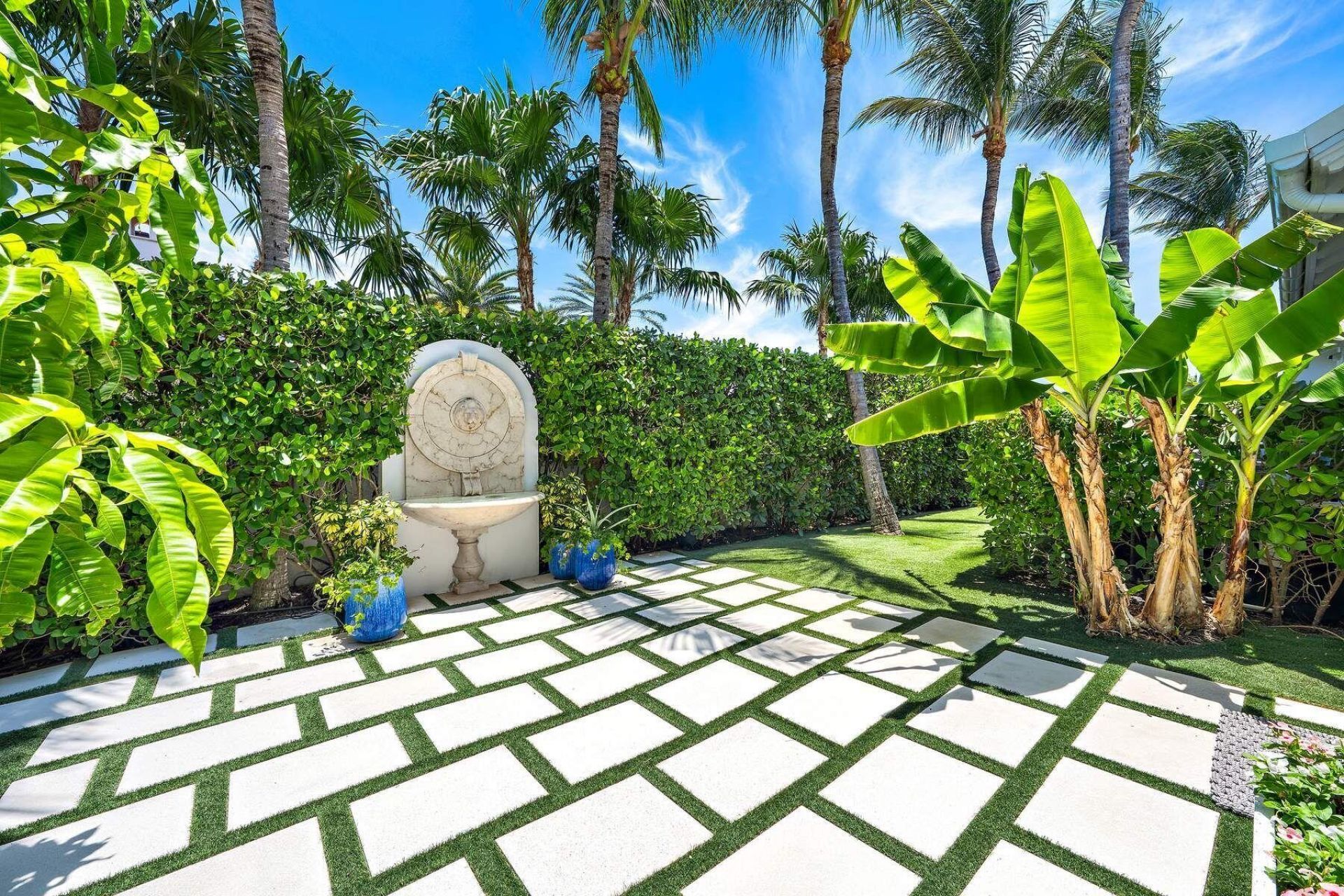 608 Island Drive, Palm Beach, FL 33480 Photo