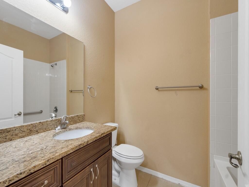 4190 Gator Greens Way, Unit 32, Fort Pierce, FL 34982 Photo